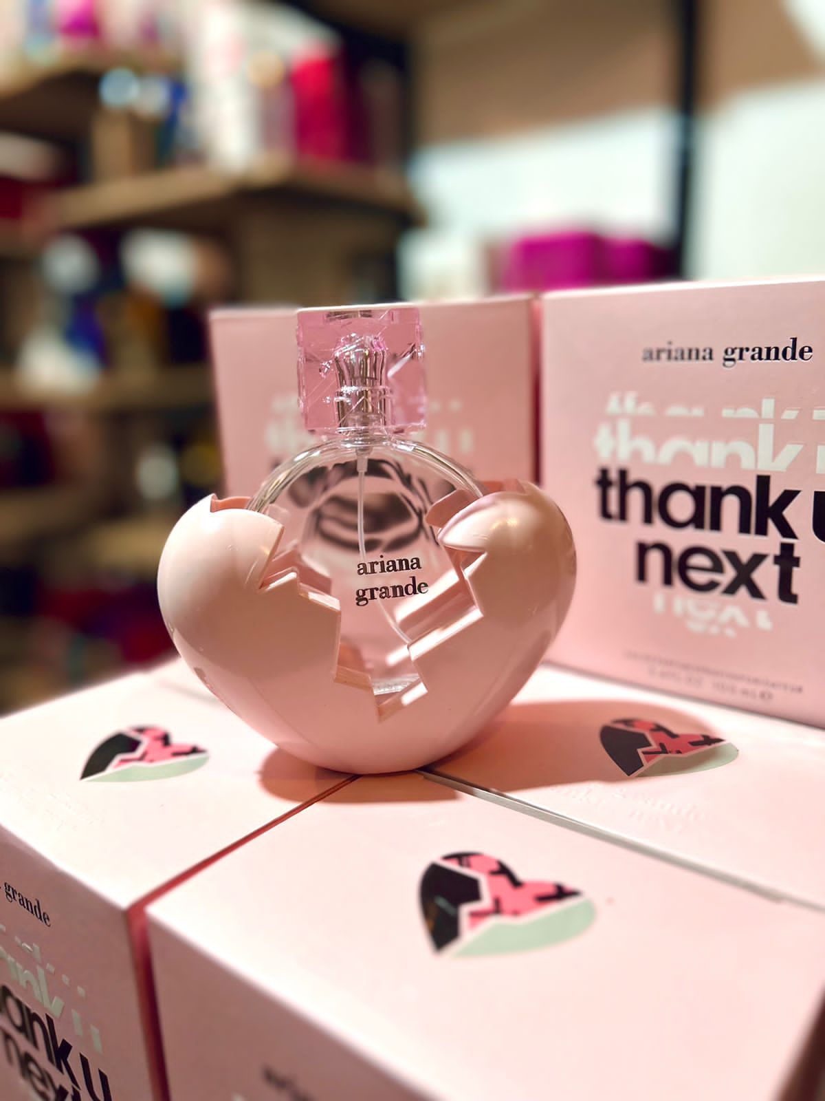 🌟 Thank U, Next & Cloud: El Dúo de Perfumes Ariana Grande que Necesitas 💫